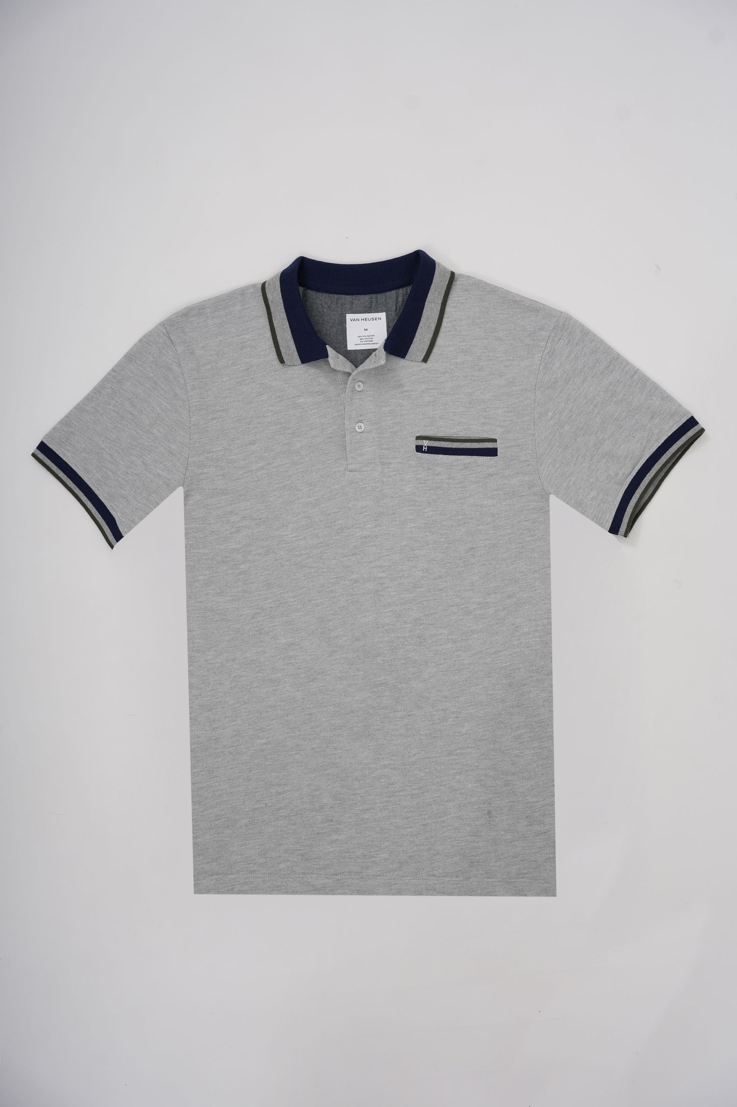TB Polo - 1 46% Algodón 49% Polyester 5% Viscosa - Gris